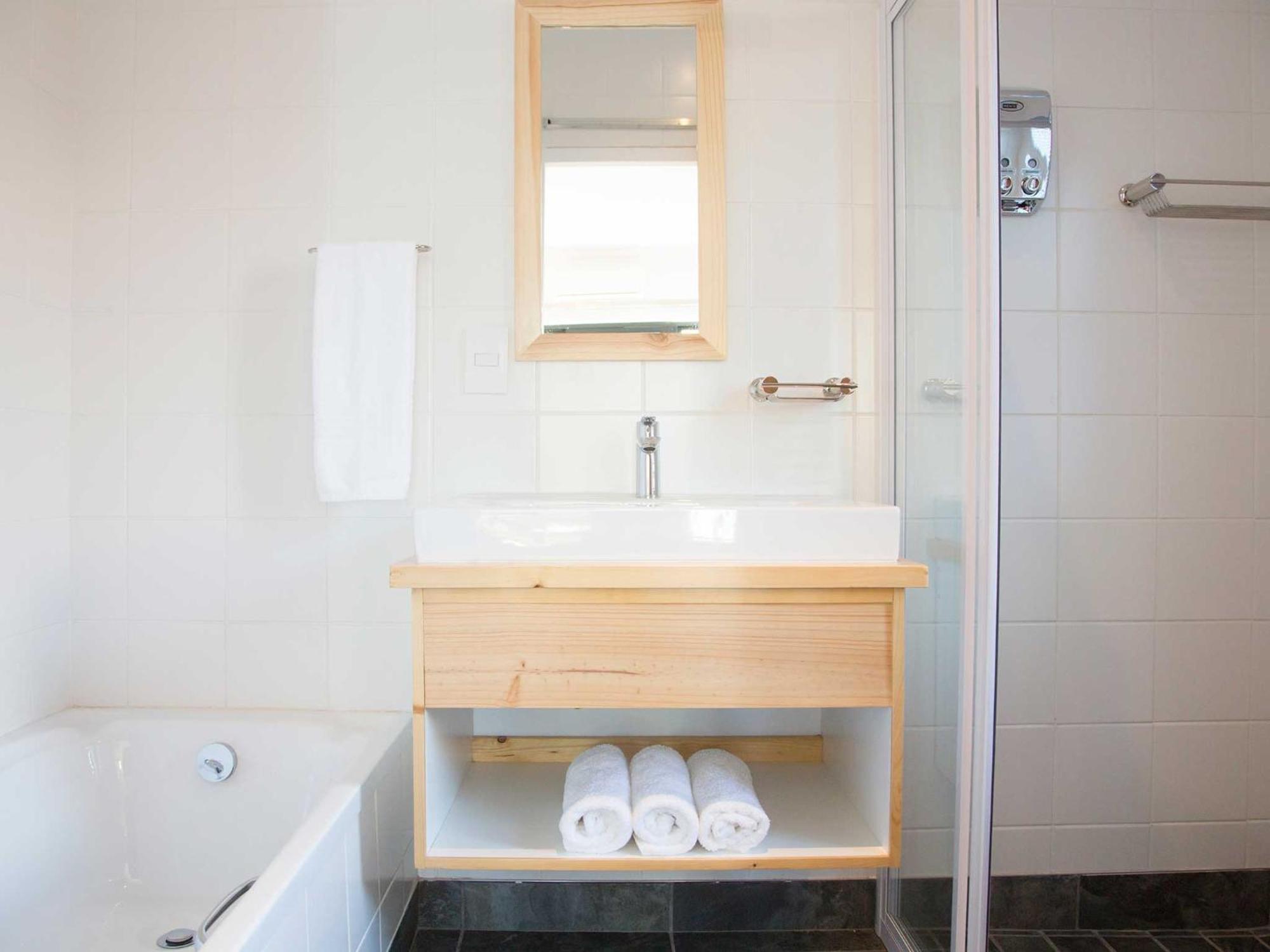 7 Ackermann Place Guest House Стеленбош Стая снимка