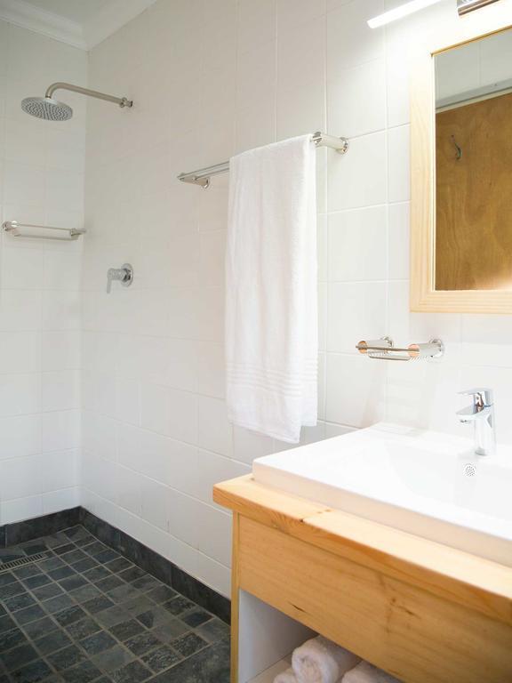 7 Ackermann Place Guest House Стеленбош Екстериор снимка