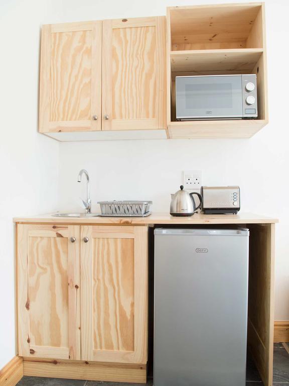 7 Ackermann Place Guest House Стеленбош Стая снимка