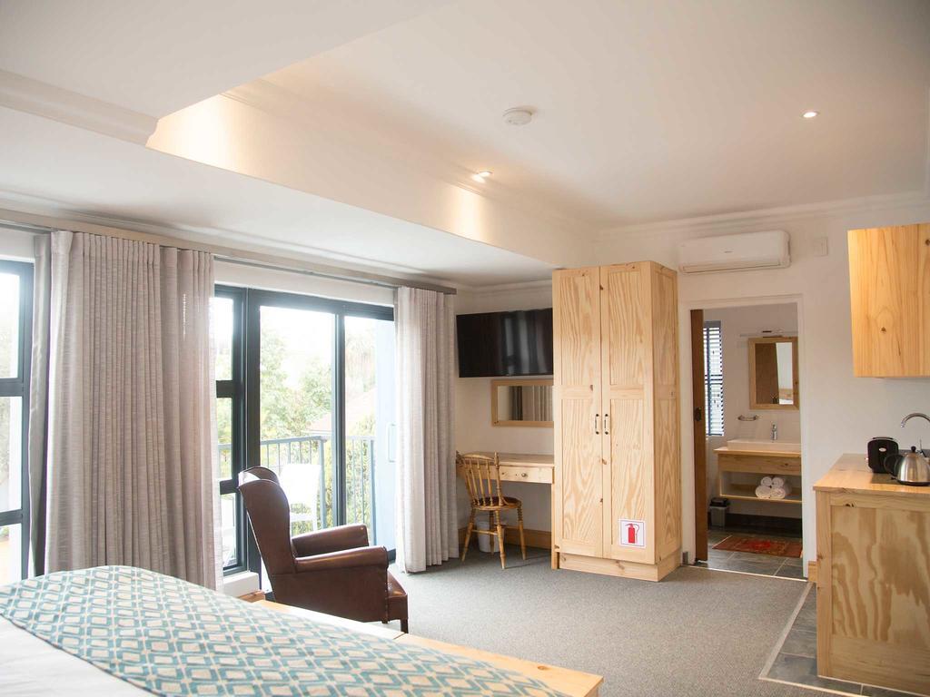 7 Ackermann Place Guest House Стеленбош Екстериор снимка