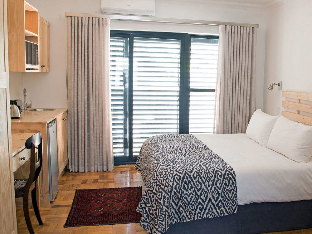7 Ackermann Place Guest House Стеленбош Екстериор снимка